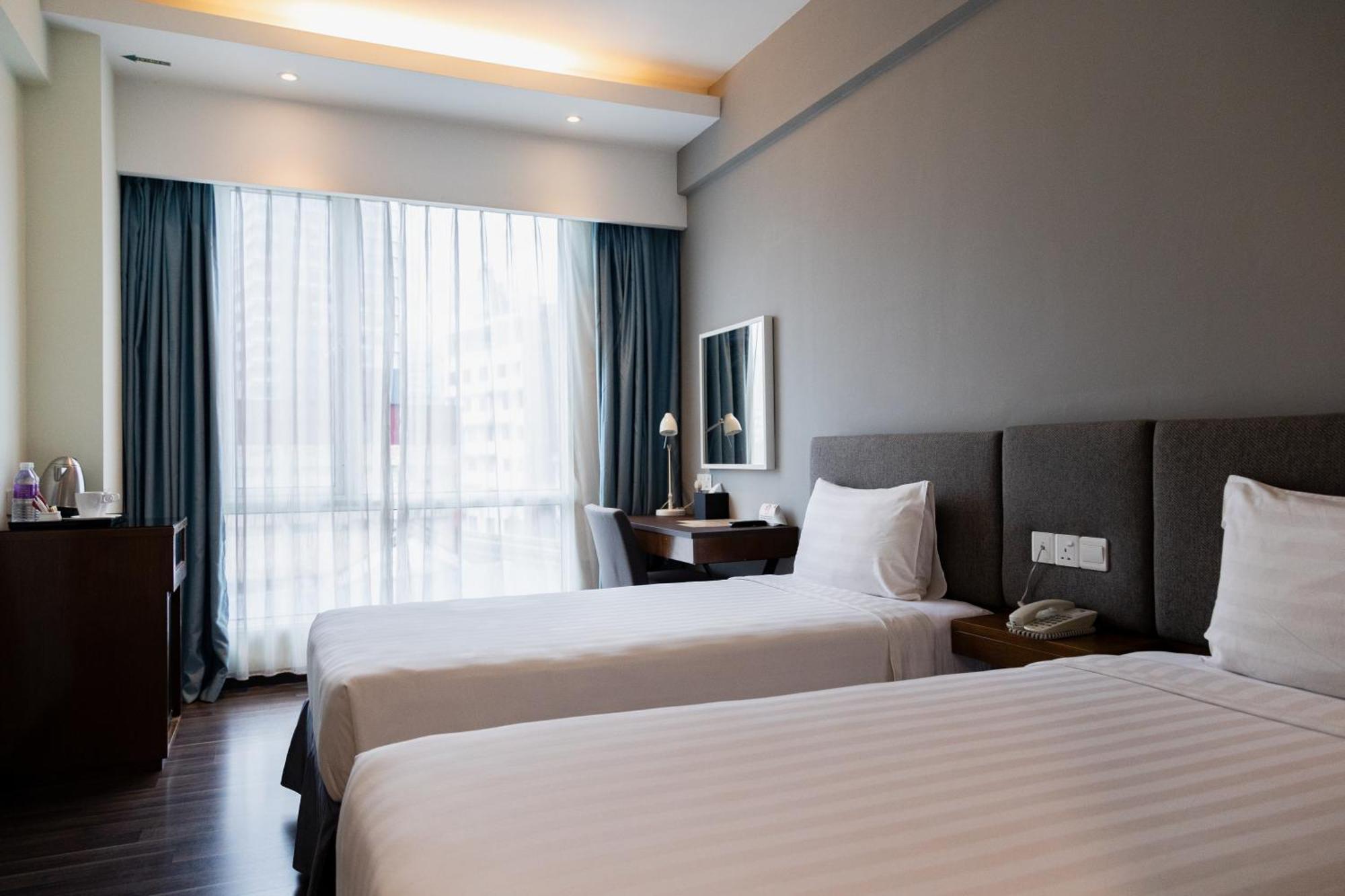 Superior Twin Room